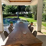 Perfect Setting For A Relaxing By The Albanian Coast 빌라 드라치