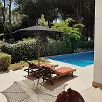 Perfect Setting For A Relaxing By The Albanian Coast 빌라 드라치