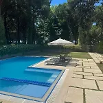 Perfect Setting For A Relaxing By The Albanian Coast 빌라 드라치