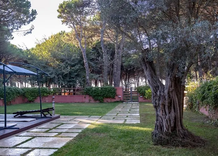 Perfect Setting For A Relaxing By The Albanian Coast Vila *