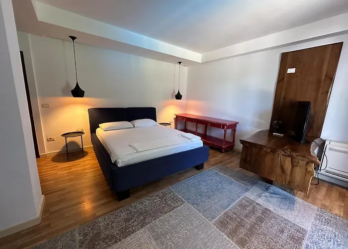 Villa Perfect Setting For A Relaxing By The Albanian Coast Draç