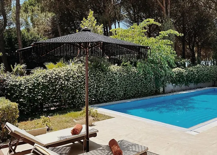 Villa Perfect Setting For A Relaxing By The Albanian Coast