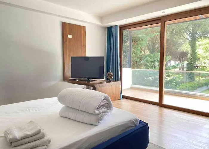Perfect Setting For A Relaxing By The Albanian Coast * Durrës